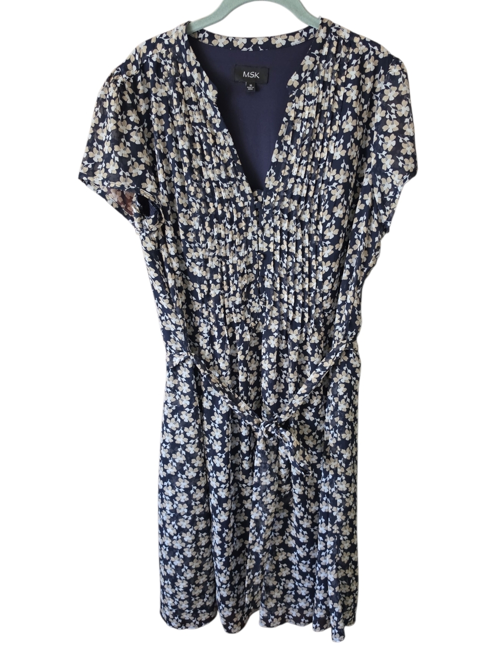 MSK | NWT Plus Size Navy Blue Ditsy Floral V-Neck Tie-Waist A-Line Dress | 16 - Picture 3 of 12